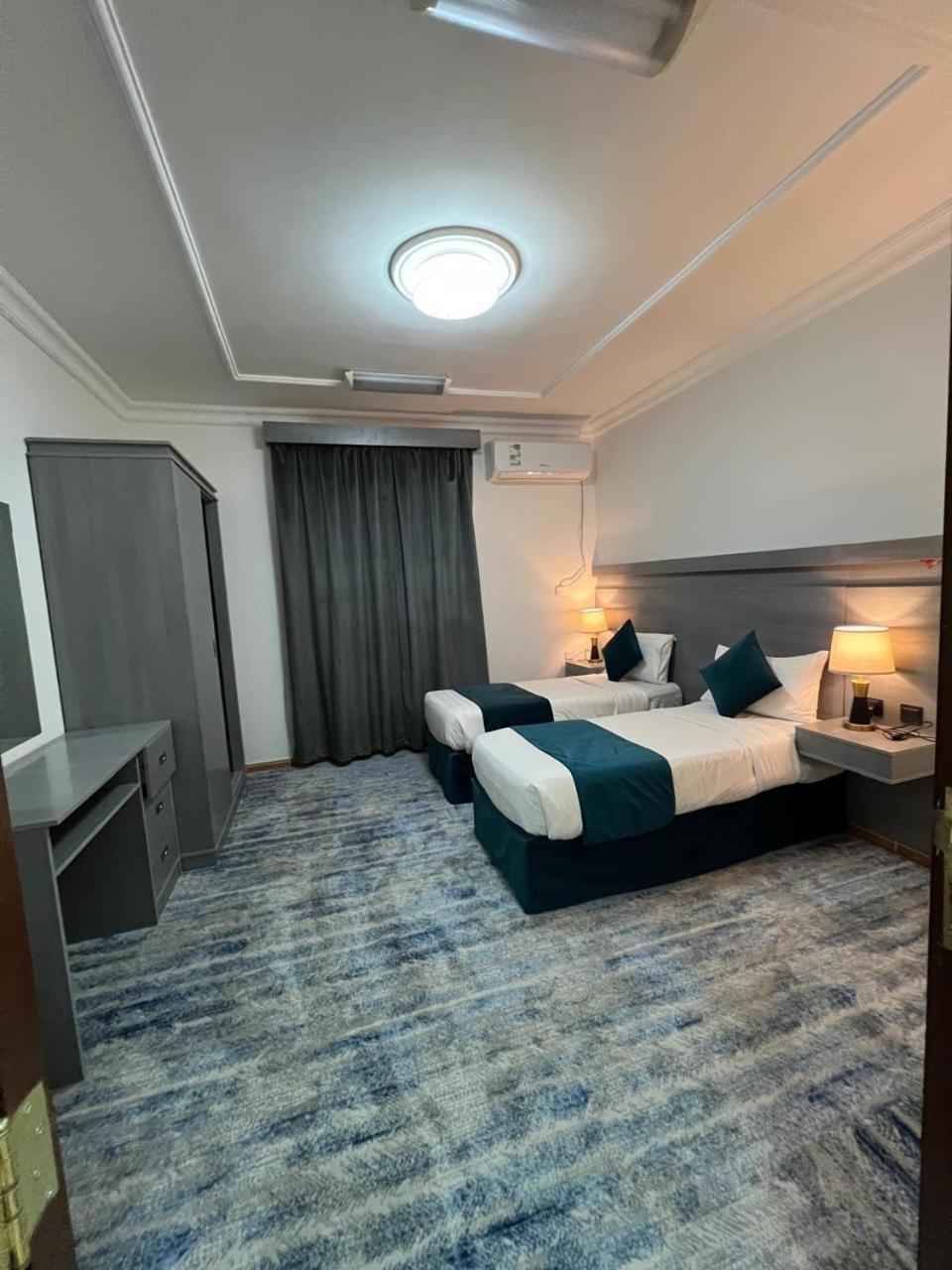 تنفيذية غرفتين نوم وصالة ومطبخ 2 Bedrooms , Lounge And Kitchen